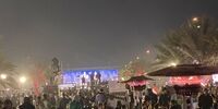 هجوم مردم عراق به محل شهادت سردار سلیمانی