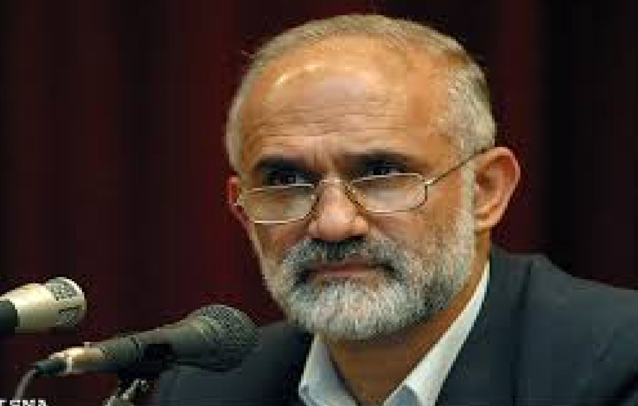 معین: یکی از اعضای ستاد انتخاباتی من را به آتش کشیدند / به رضا خاتمی و بهزاد نبوی حمله شد + فیلم