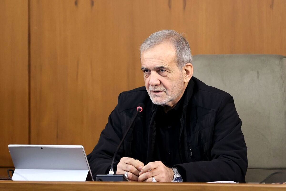 پزشکیان: آموزش باید با نیاز بازار کار هماهنگ باشد/نظام آموزشی ایران از دنیا عقب مانده؛ وقت اصلاح اساسی است