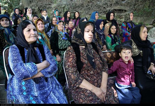 جشنواره توت فرنگی روستای شیان
