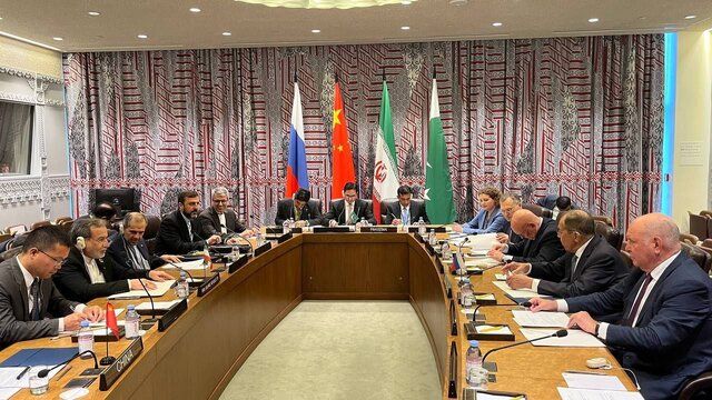 تمجید از اقدامات افغانستان در کاهش کشت تریاک/چین، ایران، پاکستان و روسیه: ناتو باید مسئولیت وضعیت کنونی افغانستان را بر عهده گیرد