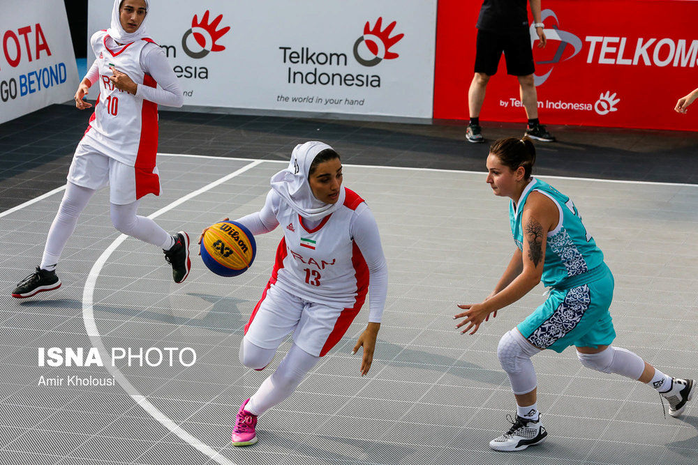 پیروزی تیم بسکتبال سه نفره زنان ایران در مقابل قزاقستان