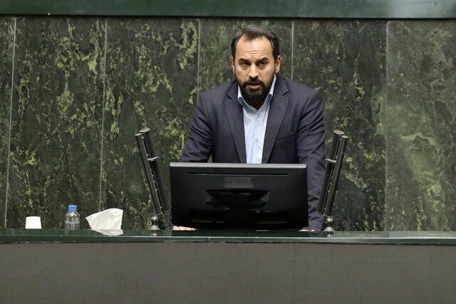 کشوری: تریبون مجلس ارث پدری کسی نیست / گفته می‌شود برخی افراد «انقلابی» هستند مگر سایر افراد ضد انقلاب و غیرانقلابی‌اند؟