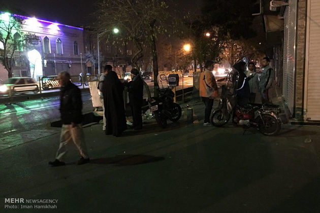 حال و هوای دیشب پس از زلزله تهران
