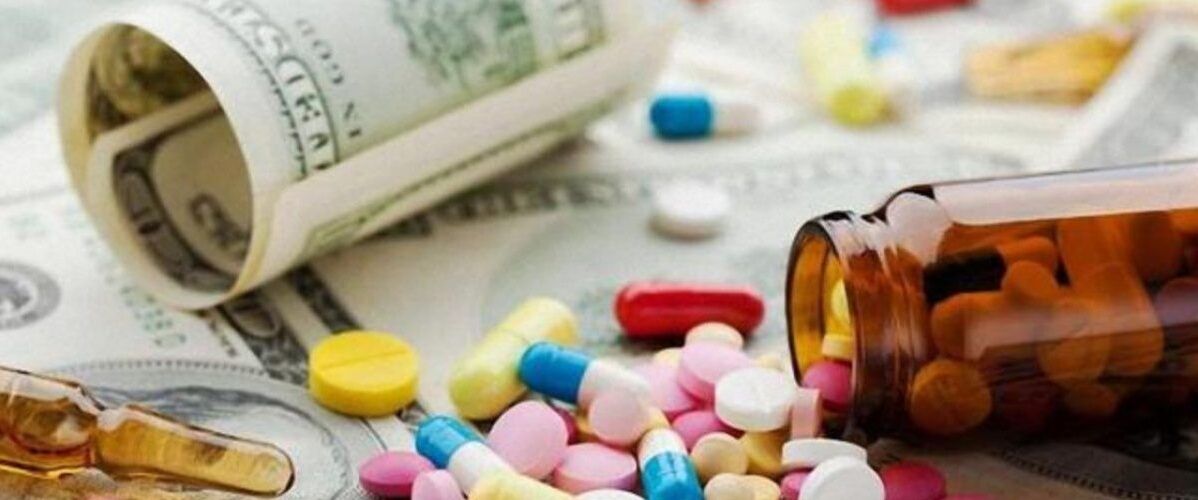 اقدامات محرمانه برای تأمین دارو | سخنگوی وزارت بهداشت: دارو روی کاغذ تحریم نیست اما مسیر رسیدن آن به ایران محدود شده است 