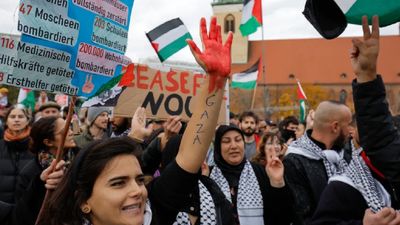تظاهرات حامیان فلسطین در خیابان‌های برلین
