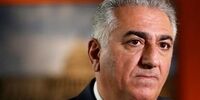 طعنه سنگین کیهان به رضا پهلوی؛ برای آمدن به ایران بعد از جنگ اخیر، 5 تاج سفارش داده بود/ تصور کرده مردم ایران آماده پذیرایی از این کودن هستند!