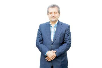 جامعه در مکانیسم ماشه پزشکیان را مقصر نمی داند/ جلیلی اگر می‌آمد شکاف حاکمیت و مردم را در حدی جلو می‌برد که بحرانی شود