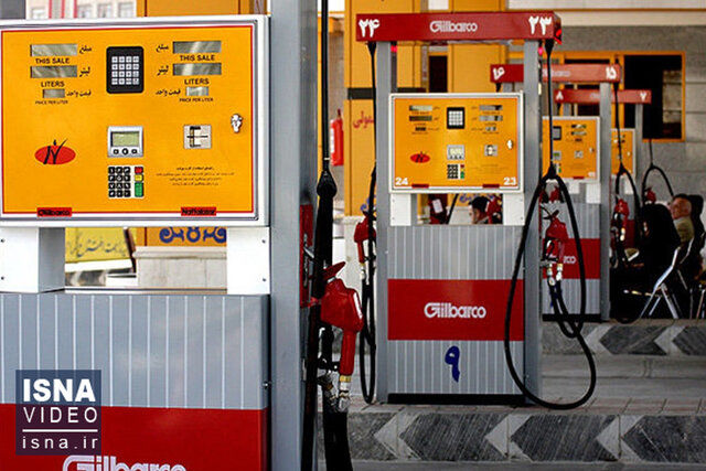 افزایش بی سابقه مصرف بنزین/ توزیع بنزین سوپر از سر گرفته شد