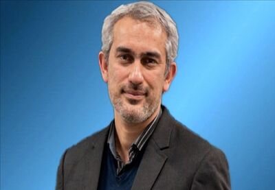 کارزار تخریب علیه علی مدنی‌ زاده آغاز شده؟/ حجم انبوه پیامک ها به نمایندگان در نقد وزیر پیشنهادی اقتصاد