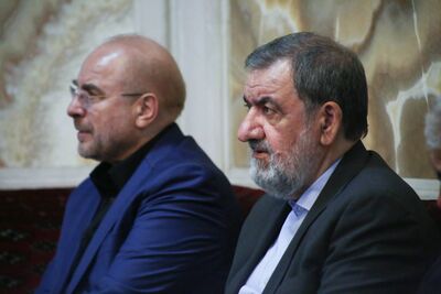 احمدی نژاد رکورددار شد/ قالیباف و زاکانی به محسن رضایی رسیدند!/ فهرست رکوردداران ثبت‌نام در انتخابات ریاست جمهوری+ جدول