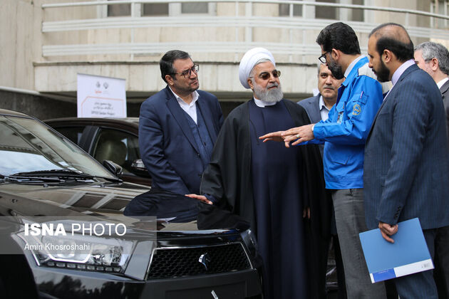 61574850_amin-khosroshahi4-3683