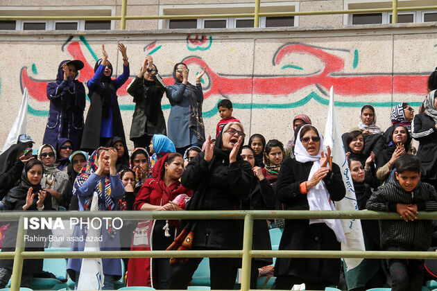 لیگ برتر فوتبال زنان؛ شهرداری بم و ذوب‌آهن اصفهان