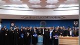 دیدار پزشکیان با چهره های سیاسی کشور/ ابطحی: چند بار جلسه نیمه‌متشنج شد/ جلسه خیلی پراودایی و کمونیستی بود/ رئیس جمهور گفت که رهبری در سلامت کامل هستند و با ایشان صبحانه خوردم
