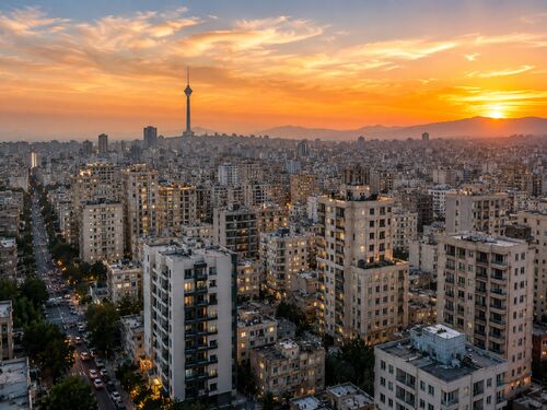 سیگنال بازار مسکن تهران به سایر شهرها | فروغمند اعرابی: فعلا تمایل به «اقامتگاه دوم» بیش از مهاجرت دائمی دیده می‌شود