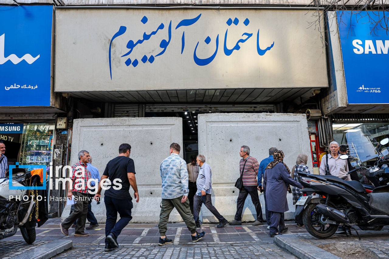 تصاویر | پلمب پاساژهای ناایمن آلومینیوم و شانزهلیزه