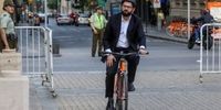 دوچرخه سواری آقای رئیس جمهور +عکس