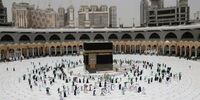 زائران حج زیر گرمای بالای ۴۰ درجه‌ مکه+ تصاویر
