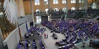 حقوق نمایندگان پارلمان آلمان چقدر است؟