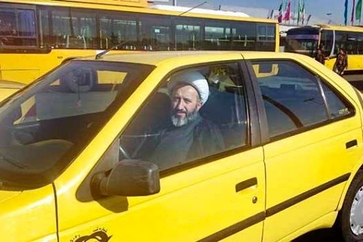 عکس روحانیِ مسافرکش خط تهران-قم پربازدید شد
