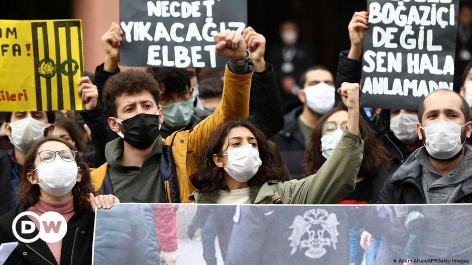 اتهامات بلینکن علیه ایران /رد ایده برجامی مکرون /دانشجویان استانبولی بازداشت شدند 