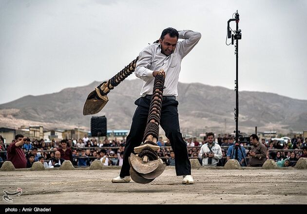 آیین بیل گردانی در شهرستان نیم ور