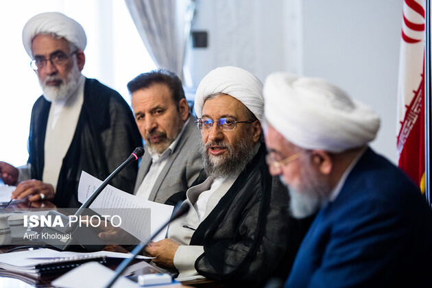 جلسه شورای عالی اقتصادی با حضور سران قوا