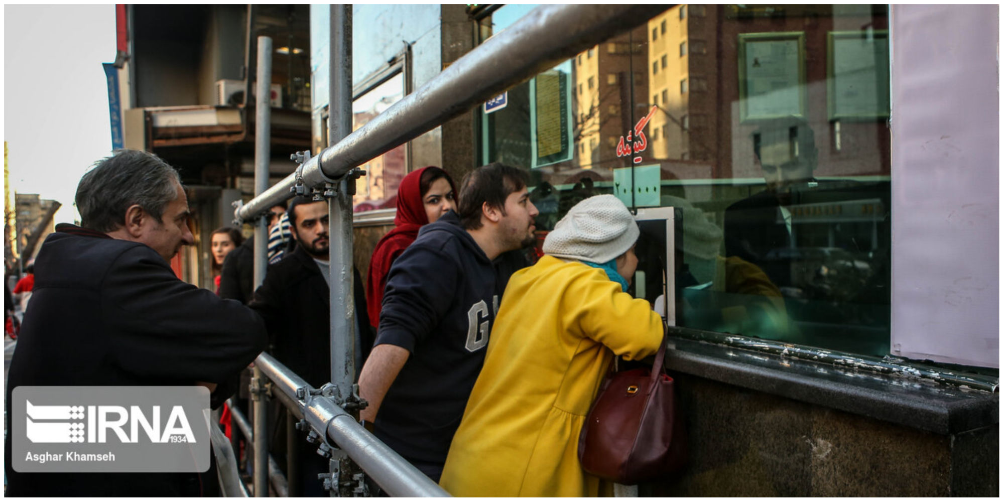 شوک نوروزی به سینمابازها/ بلیت سینما گران می‌شود؟