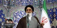 امام جمعه قم: رهبر انقلاب سلاح نرم برداشتند و با یک جمله ترامپ را تحقیر کردند/ نسل ششم جنگها بر تخریب ذهن، اراده و ادراک جوامع است