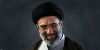 پاسخ رهبر معظم انقلاب به نامه‌های جمعی از دانشجویان: تا رسیدن به قلّه‌های پیشرفت هم‌عهدیم/ خود را به سلاح علم، ایمان و تهذیب نفس مجهز کنید
