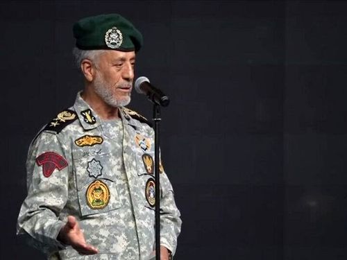امیر سیاری: اگر آمریکایی ها قصد داشتند مانند ونزوئلا وارد عمل شوند تاکنون هزاران بار این کار را کرده بودند/ تا زمانی که مردم پای کار هستند، هیچ‌کس توان غلبه بر ایران را ندارد