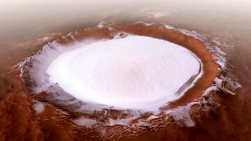 برف در مریخ/ کاهش دما تا منفی ۱۲۳ درجه+ عکس