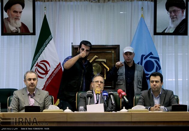 نشست مطبوعاتی رئیس کل بانک مرکزی