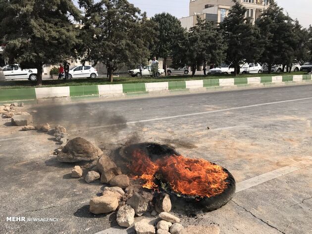 تصاویر حوادث بنزینی اخیر؛ از اعتراض تا آشوب و آسیب به اموال عمومی