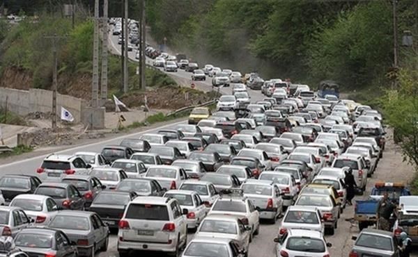 ترافیک سنگین در محور‌های چالوس و هراز و آزادراه‌های کرج و تهران-شمال