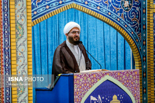 تذکر جدی علی‌اکبری به شعاردهندگان در نماز جمعه تهران؛ تعجب می‌کنم از این دوستان