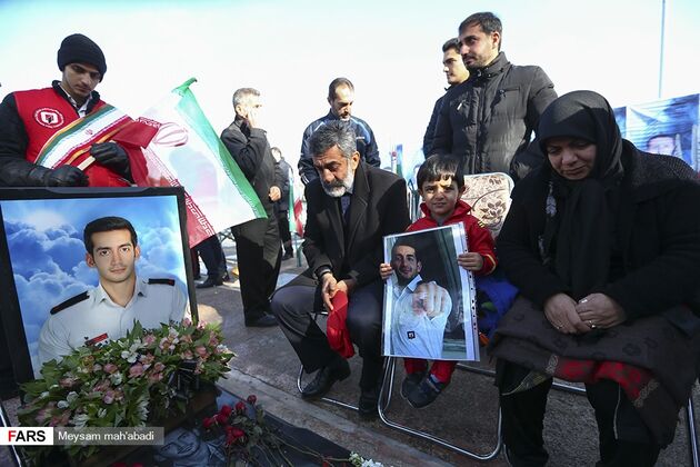 دومین سالروز حادثه پلاسکو و شهادت آتش‌نشانان