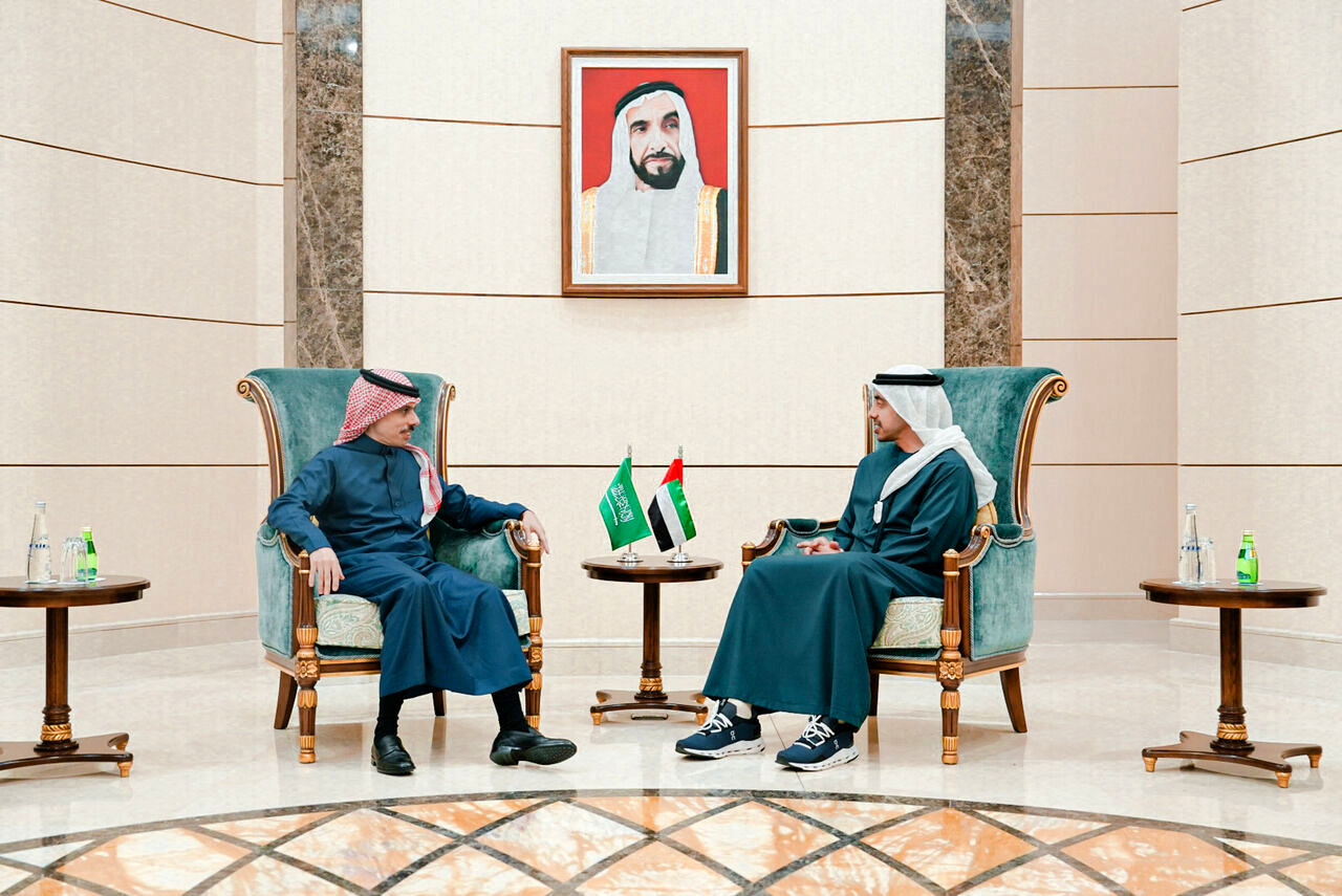 توافق ریاض با تهران؛ محور گفت‌وگوی وزرای خارجه عربستان و امارات