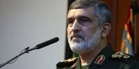 سردار حاجی زاده: یکپارچگی ارتش و سپاه ریشه‌ای است
