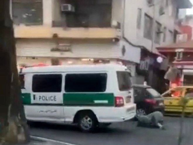 زنِ پرت شده از خودروی گشت ارشاد مست بود؟