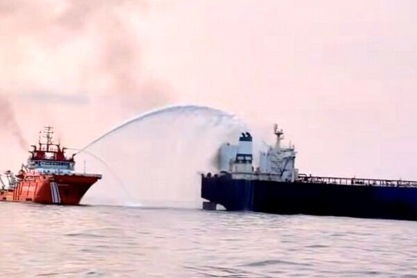 حمله ترکیه به یک نفت‌کش در دریای سیاه+ جزئیات 