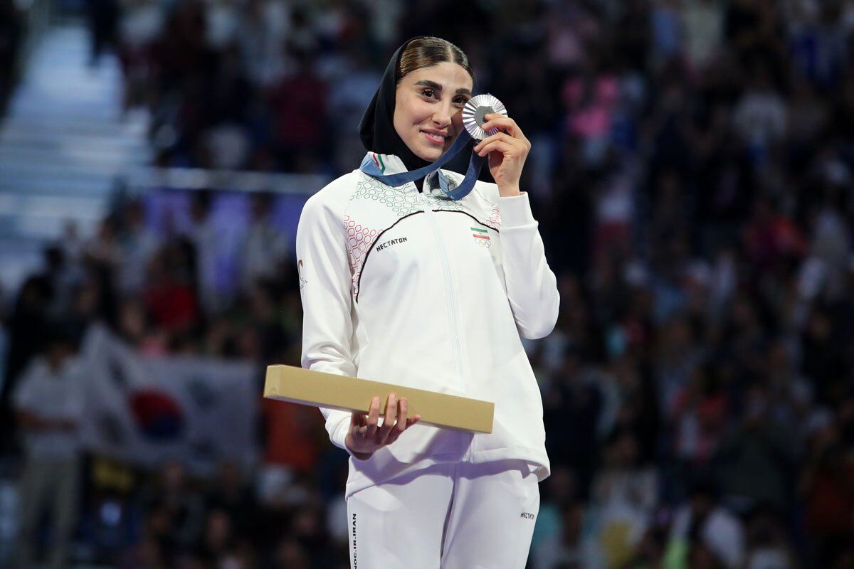 روایت هادی ساعی درباره خبر حبس ناهید کیانی + فیلم