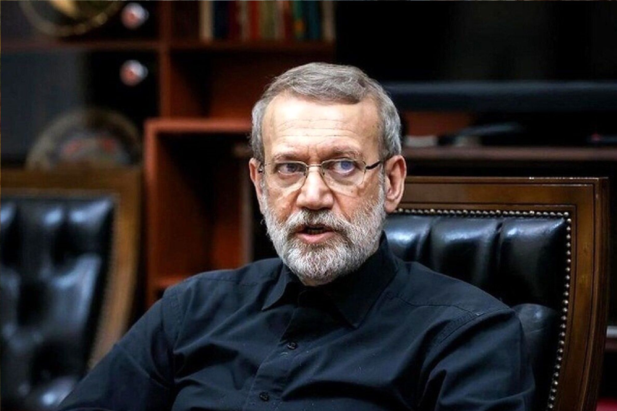 علی لاریجانی: درباره مسائل منطقهای و بینالمللی با پوتین گفتوگو کردیم