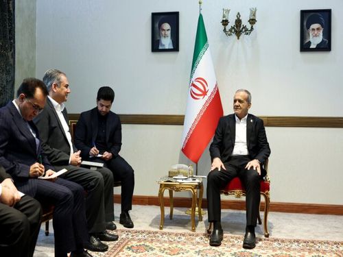 اعلام آمادگی پزشکیان برای همکاری در رفع اختلافات پاکستان و افغانستان