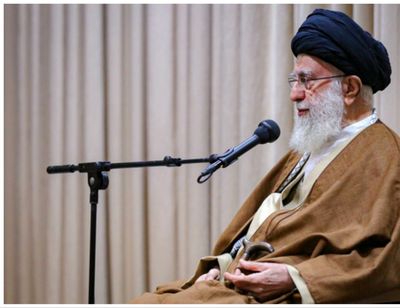 رهبر انقلاب: کشورهای اسلامی باید ارتباط سیاسی و اقتصادی خود را با رژیم صهیونیستی قطع کنند