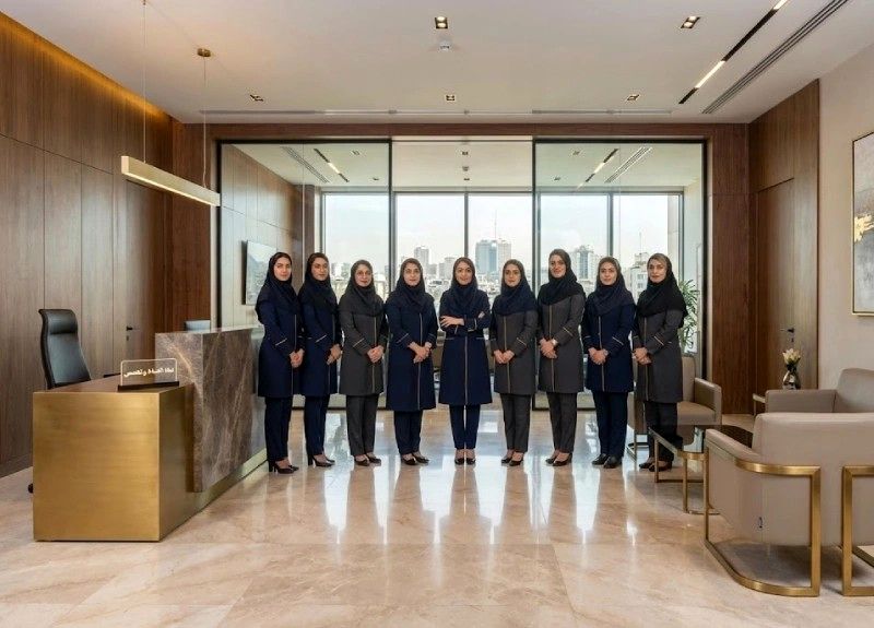 راهنمای کامل خرید اینترنتی مانتو، شلوار و مقنعه اداری