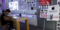 محکومیت یک چینی به دلیل ساخت 40 هزارمحصول  تقلبی اپل ! 