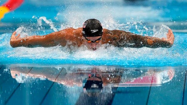 شناگر آمریکایی طلاهای المپیک را جارو کرد!