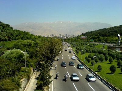 نخستین تصاویر از تخریب برخی ساختمان‌ها و منازل در پایتخت + عکس