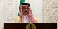 وزیر خارجه عربستان: سقوط دولت لبنان خطرناک است